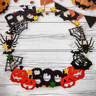 Halloween Make Your Own Wooden Wreath image number 2