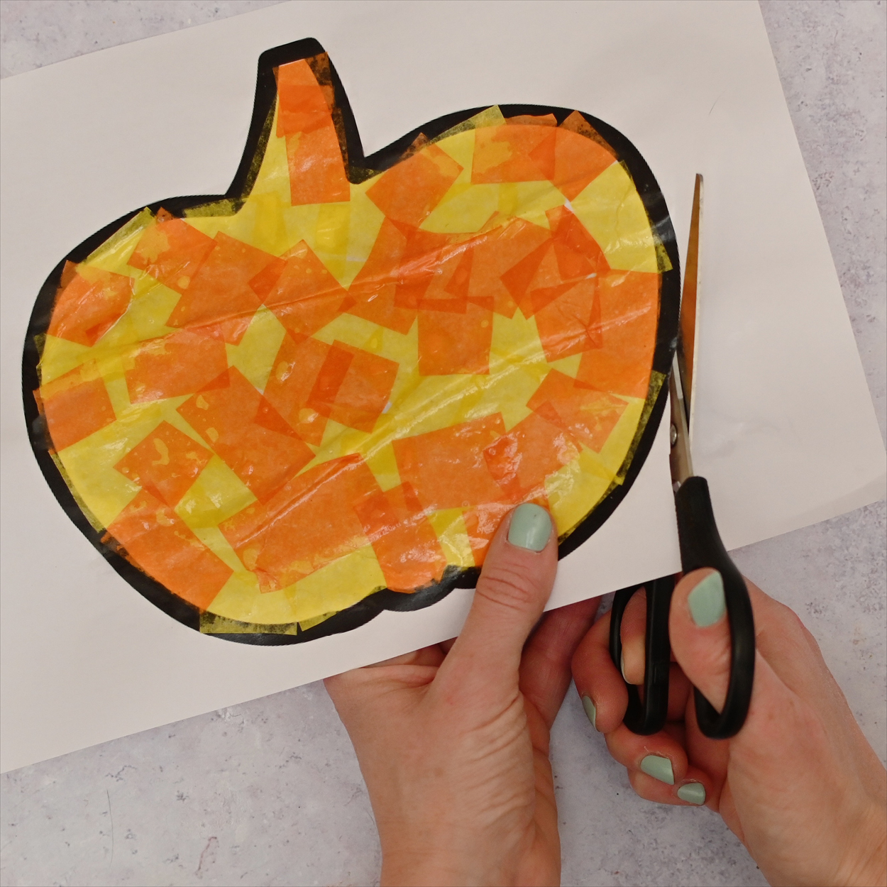 pumpkin suncatcher paper craft