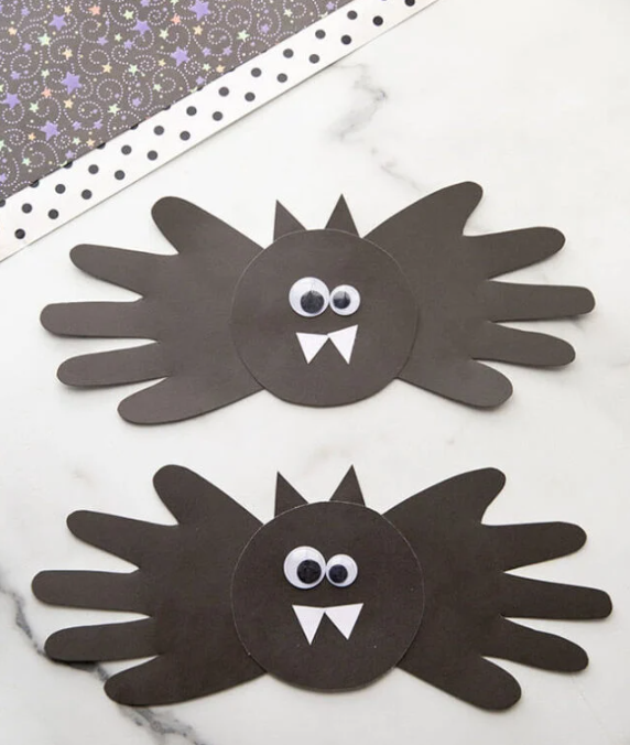 Handprint Bats