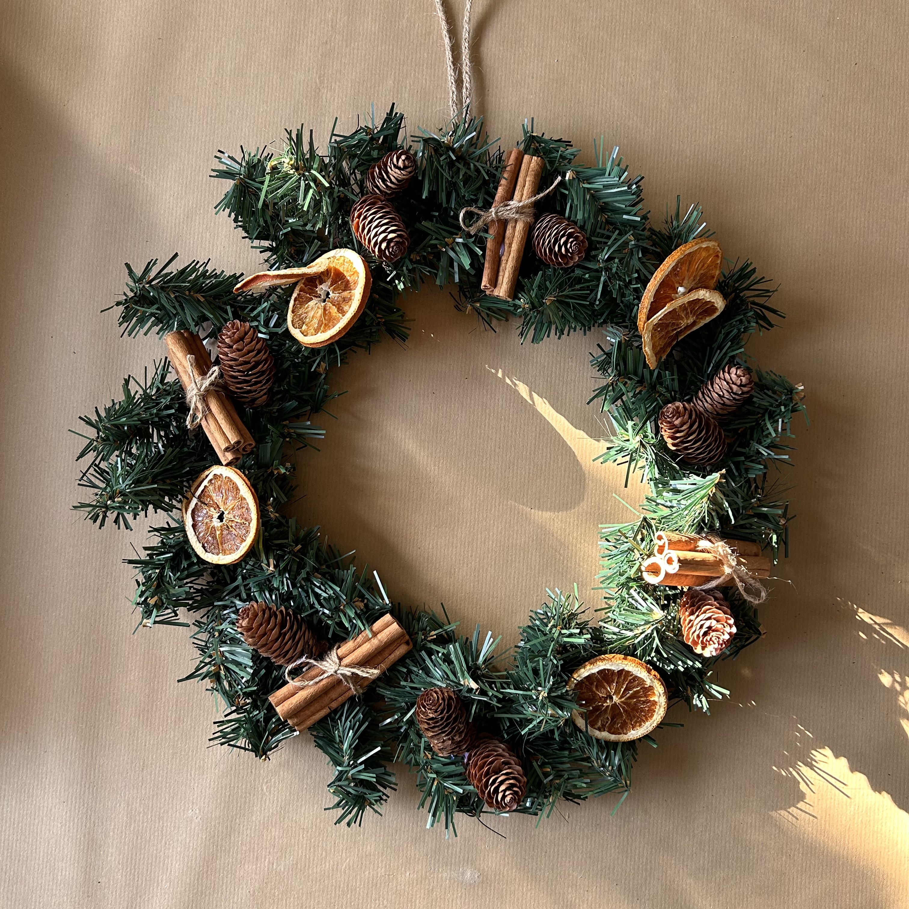 DIY-Traditional-Wreath-Finished