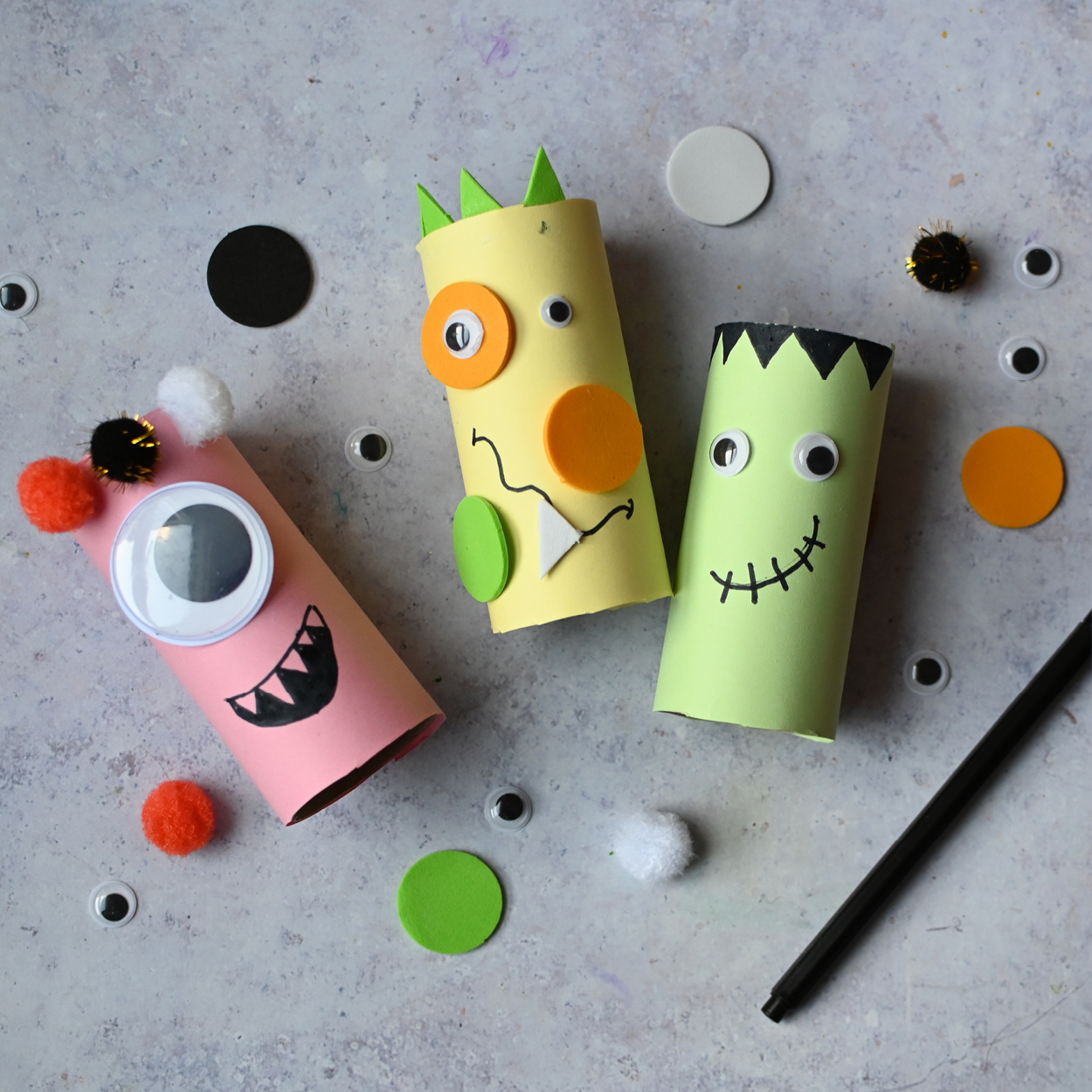 Toilet paper tube craft for Halloween